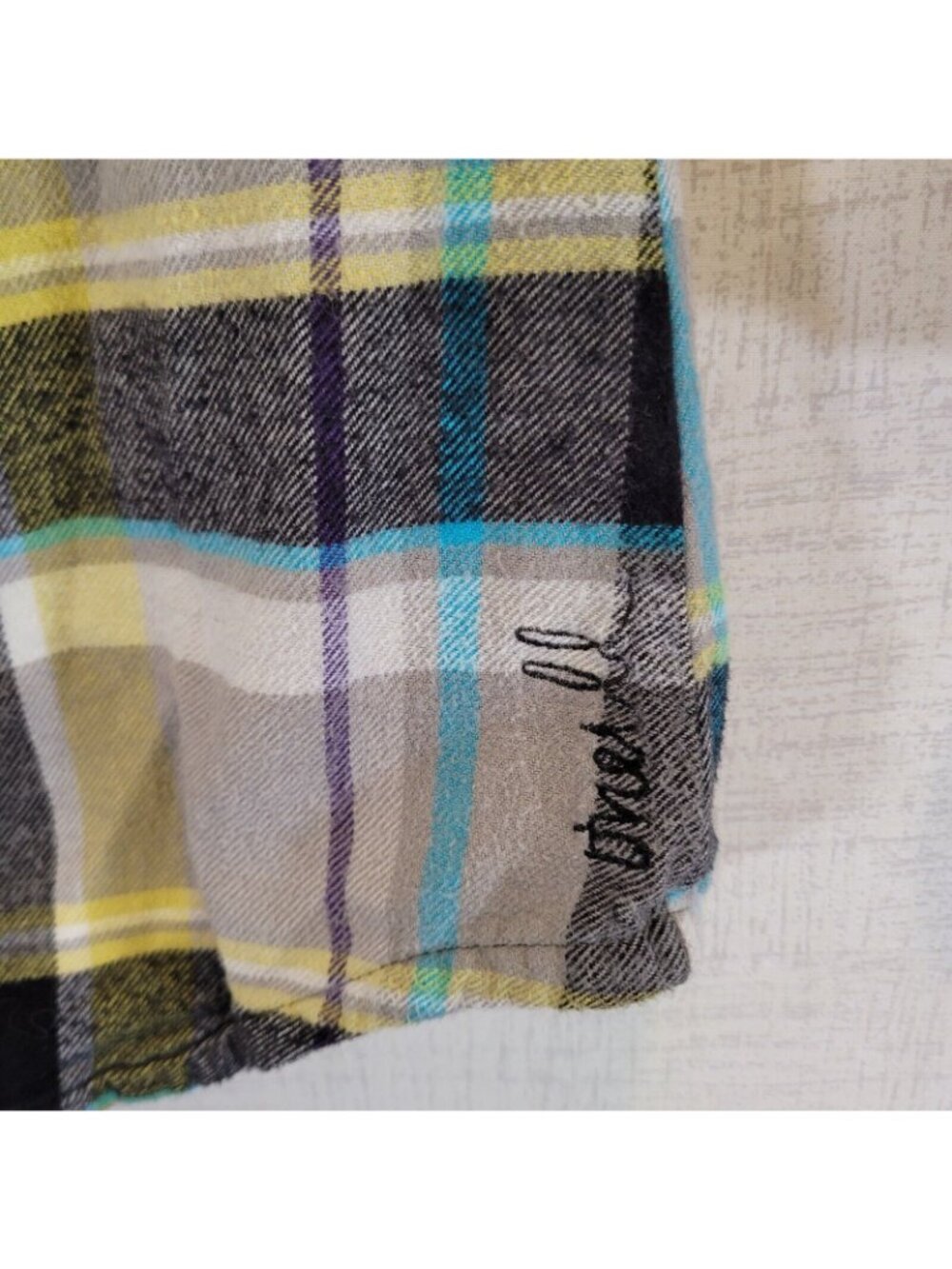 O'Neill Button Up Shirt Womens L Yellow Plaid Flannel Long Sleeve Top Pockets - Picture 10 of 11